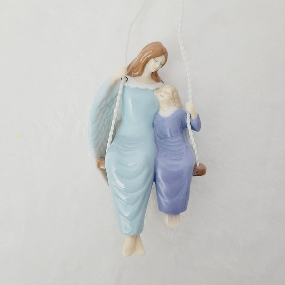 Hallmark Angel at My Side Keepsake ORNAMENT - Picture 2 of 7